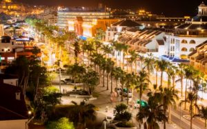 Arona_noche